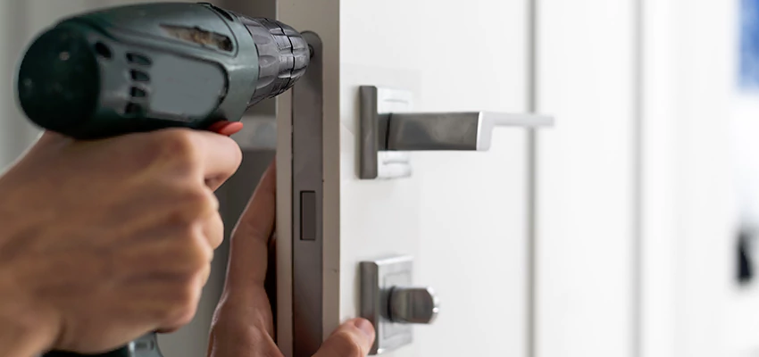Locksmith For Lock Replacement Near Me in Largs Bay, SA